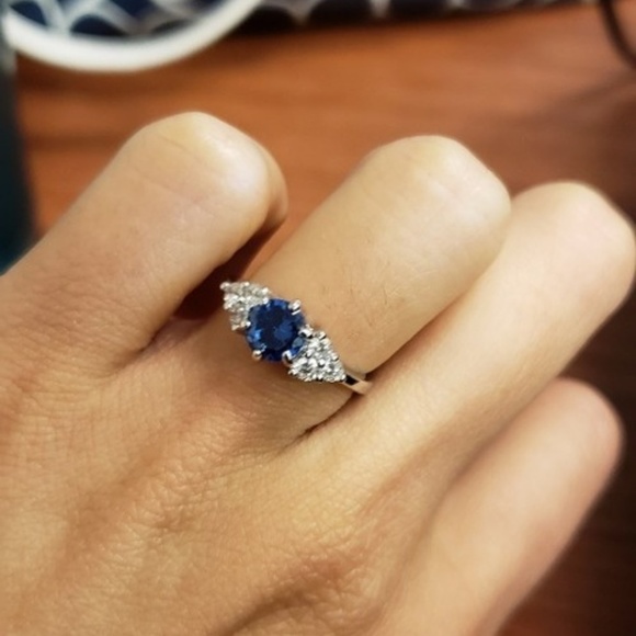 (SALE) .925 SS Blue Sapphire& Wh Sapp  GORGEOUS Dainty! - Picture 3 of 5